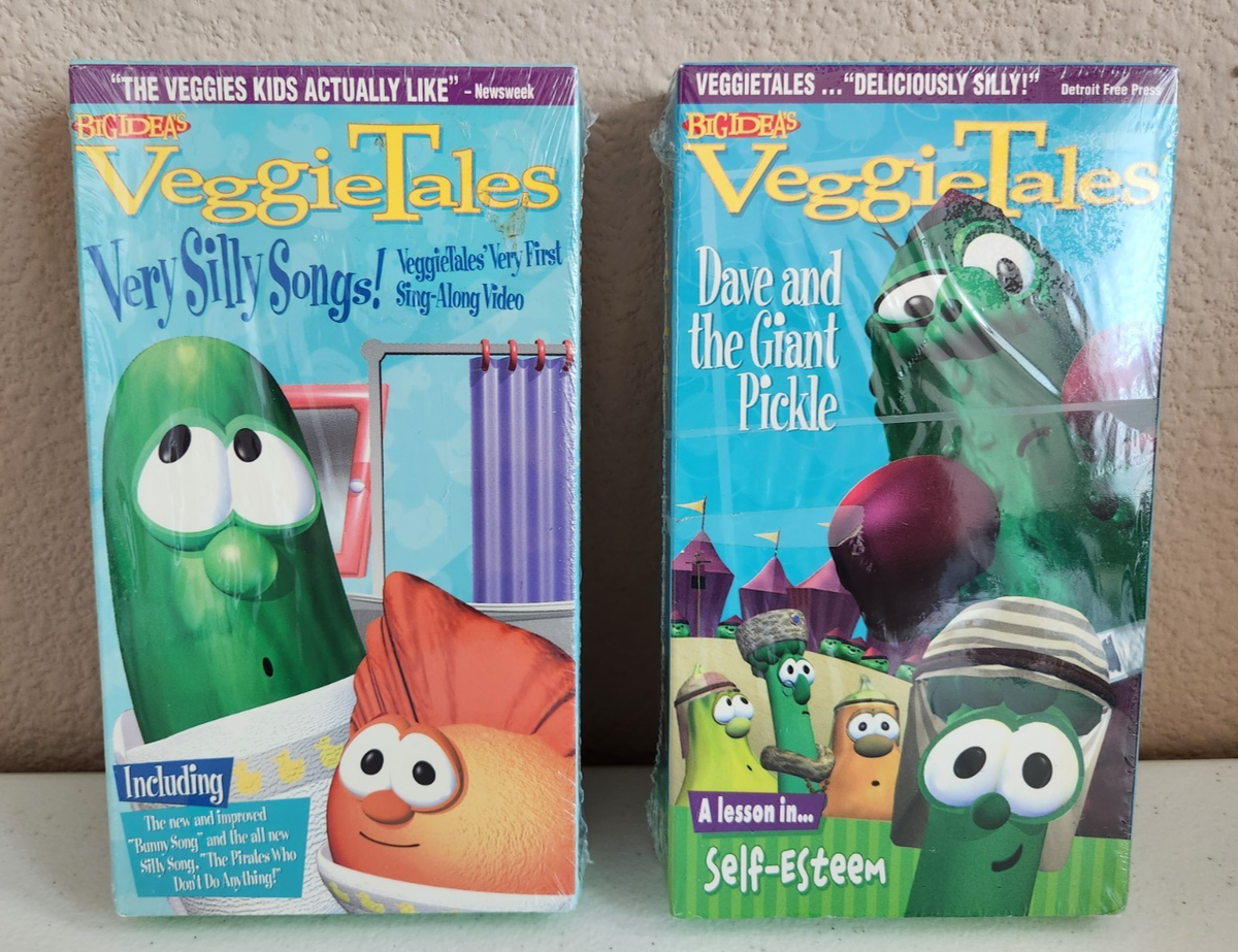 New! Sealed! Lot of 2 Veggie Tales VHS Tapes: Very Silly Songs