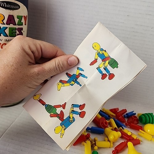 Vintage 1964 Whitman KRAZY IKES Canister of Plastic Building Toys - 40 Pieces - Picture 6 of 10