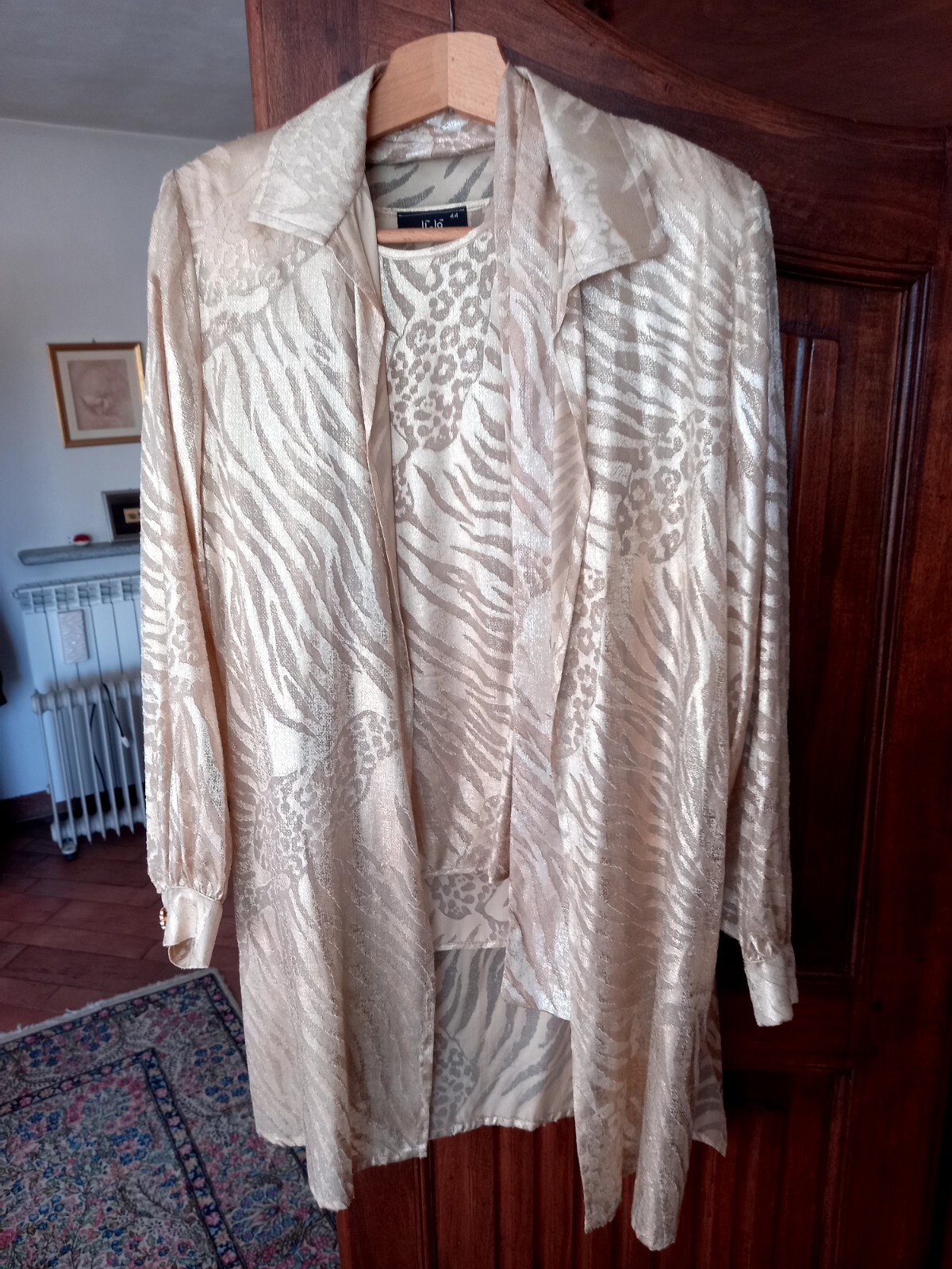 ALTRA COMPLETO ELEGANTE STILE ERACLÈ LAMÈ VISCOSA E IN SETA COLORE DORATO MARCA: LIOLÀ