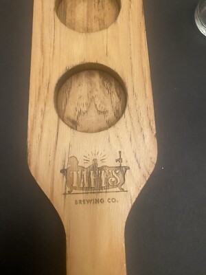 Taft s Brewing Co. Beer Flight Board W/ Glasses