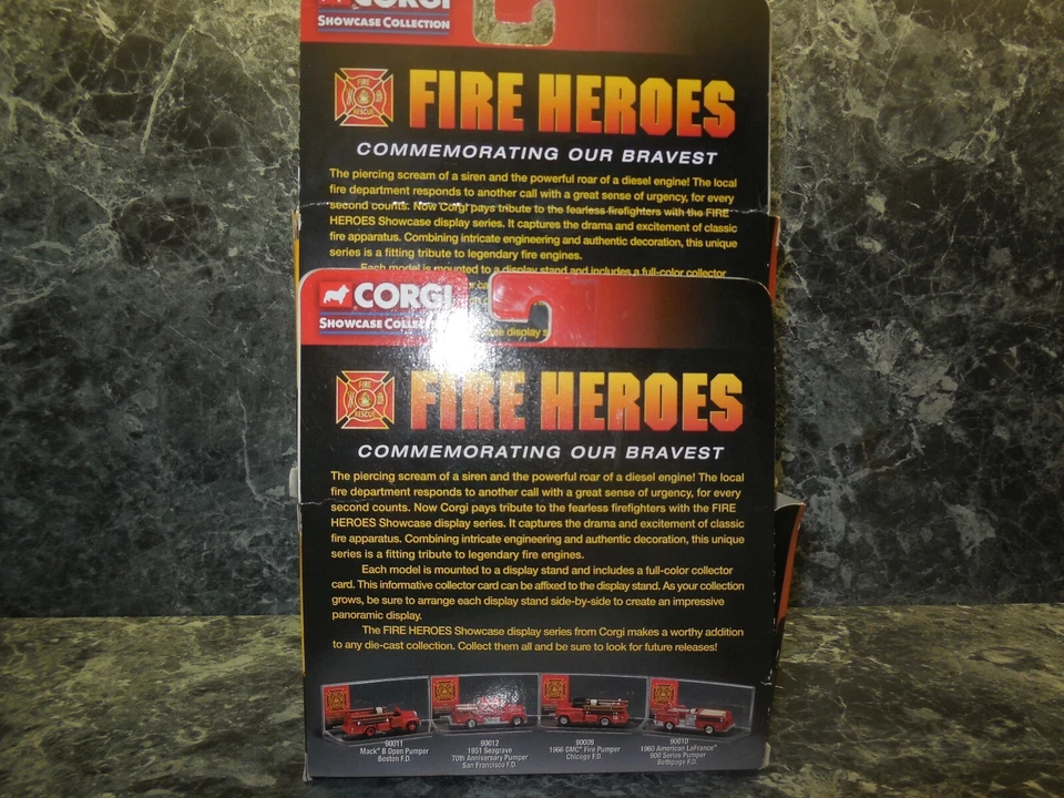 2 corgi fire heroes trucks 1966 gmc pumper/ hmmwv o.hare airport truck - Image 3 of 4