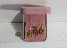 Vintage Walt Disney Gallery By Maximal Art Of Mickey Golden Tone Earrings & Neck