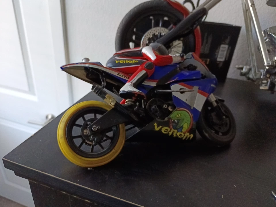 RTR VH-EP5 Electric 1/5 Scale RC Motorcycle Bike - Image 4 of 4