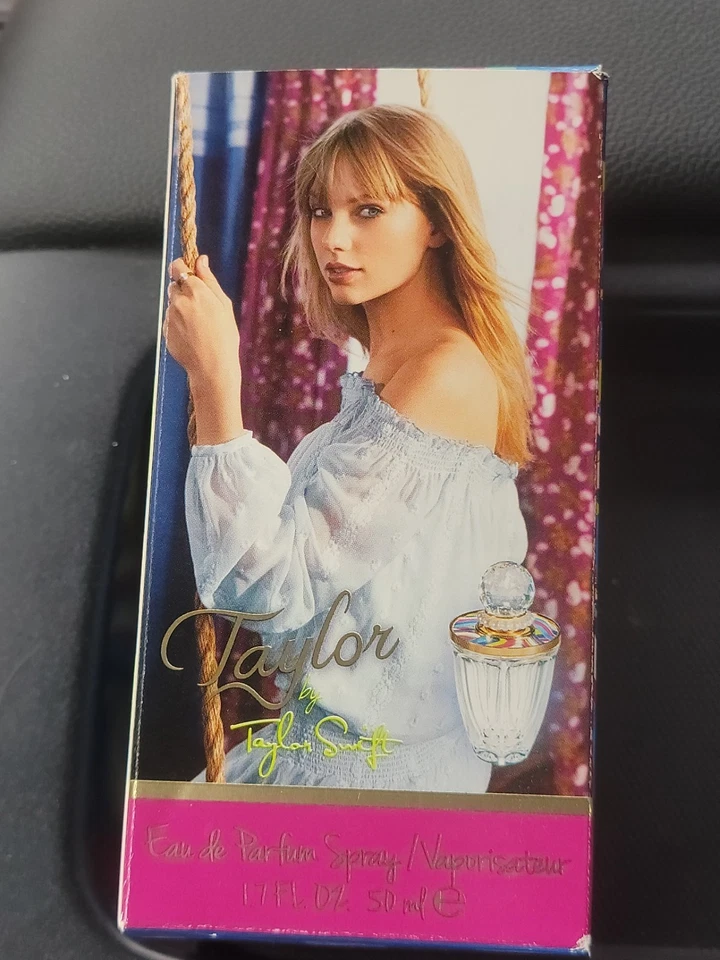 Taylor By Taylor Swift 1,7 FL OZ/50 ML Feminino Eau De Parfum Spray Novo Na Caixa, Descontinuado, RARO - Imagem 2 de 4
