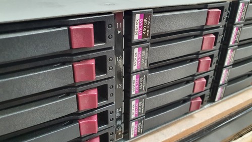 HP EVA M6625 11TB (25x 450GB 10K) 25x SFF 6G SAS Expansion Enclosure AJ840A - Picture 2 of 3