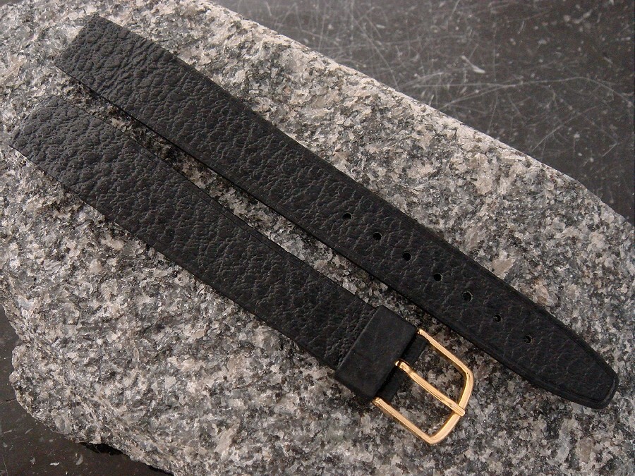 Vintage Hirsch Black Saddle Leather 17mm Open-Ended Watch Strap