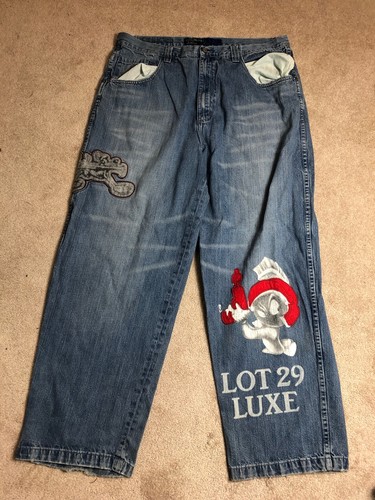 Lot 29 Luxe Jeans 42 Mens Classic Straight Jeans Marvin The Martian Looney  Tunes | eBay