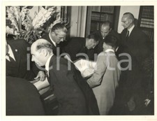 1953 MILANO Funerali attore Ruggero RUGGERI - Chiusura della bara *Foto