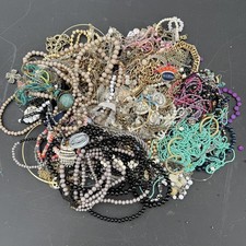 8LB Vtg to Modern Fashion Costume Necklace Jewelry Beaded Tangled Metal Lot 7