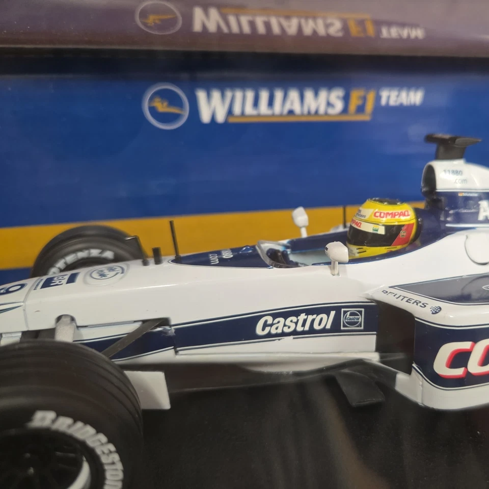 HOT WHEELS 1:18, RACING 26735 '2000 WILLIAMS FW22 F1' RALF SCHUMACHER #9 26735 Foto 3 de 4