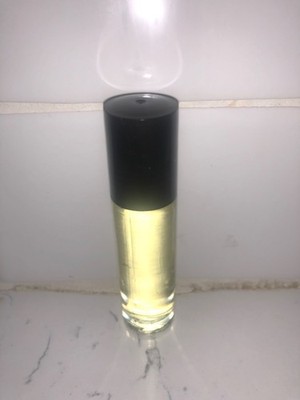 BABY POWDER SCENTED OIL, WHITE COLOR, SMALL, FRESH AND NEW