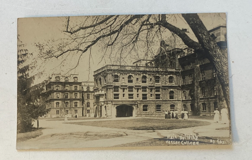 Tre cartoline foto reali Vassar College circa 1910 Poughkeepsie NY RARE - Foto 3 di 9