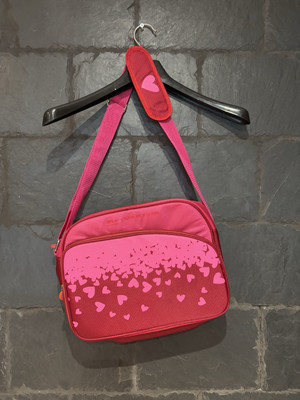Replay x Agata Ruiz de la Prada bolso hombro corazones