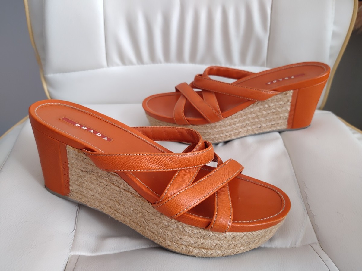 PRADA オレンジ ハイヒールサンダル Prada Saffiano Orange Leather Heels Wedge Platform Sandals
