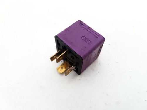 0332019452 Relais, Arbeitsstrom 90464759 Opel Meriva DE621673-52