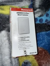 Honeywell IS2500SN Intellisense V-Plex Passive Infrared Motion Sensor