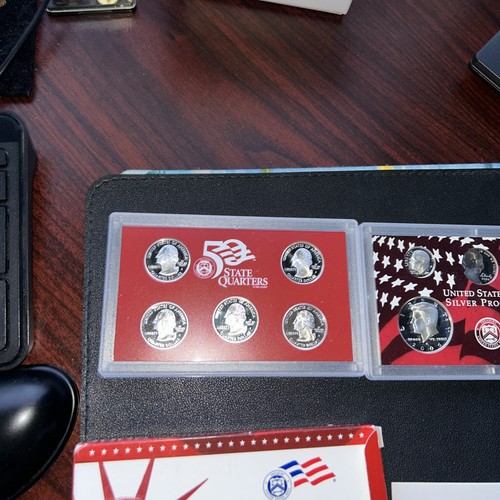2006 U.S. Mint SET COMPLETO SILVER PROOF CON SCATOLA E CERTIFICATO DI AUTENTICITÀ. Set 10 monete. - Foto 2 di 10