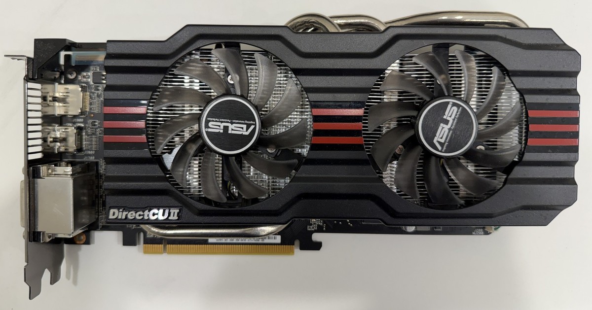 ASUS DirectCU II Dual-Fan Graphics Card with Box CrossFire Bridge