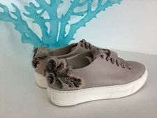 AGL TAN NEUTRAL FLORAL BEADED EMBROIDERY LEATHER SNEAKERS SHOES 7.5