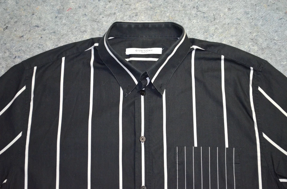$950 Givenchy 2016 Black/White Striped Shirt Size 42/Large Relaxed Columbian Fit - Image 3 of 4