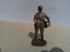 Squadron Rubin, Vietnam War Helicopter Pilot, well painted 54mm lead, LM