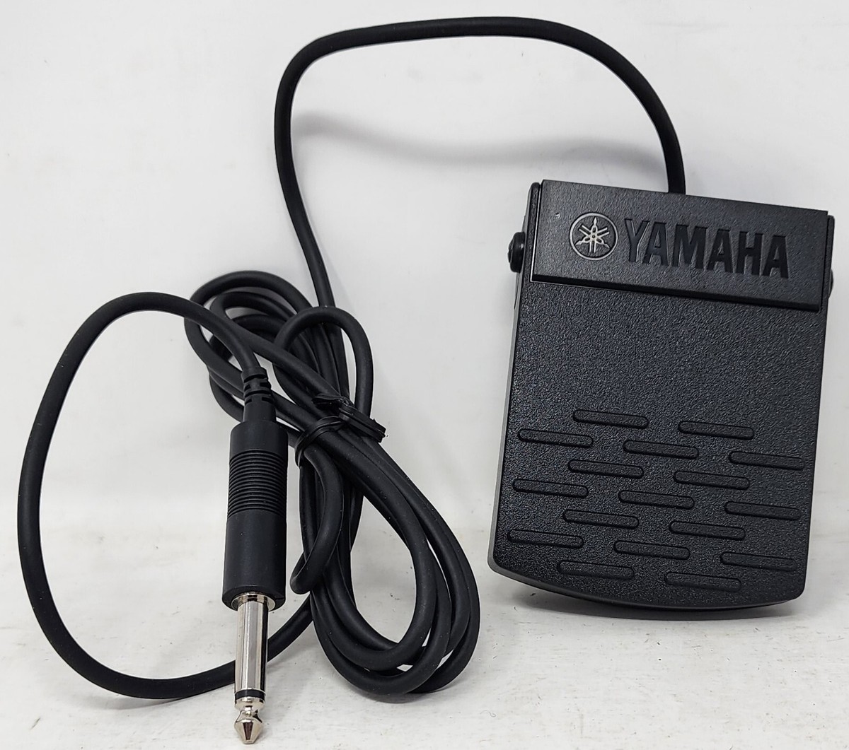 Yamaha FC5 Foot Switch Style Sustain Pedal Electric Keyboard 1/4