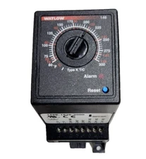 WATLOW TEMPERATURE CONTROLLER 146E-1626-3000