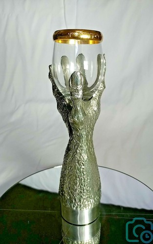 Royal Selangor Lord of the Rings Pewter Hand of Gollum Flute 272605 - Picture 3 of 12
