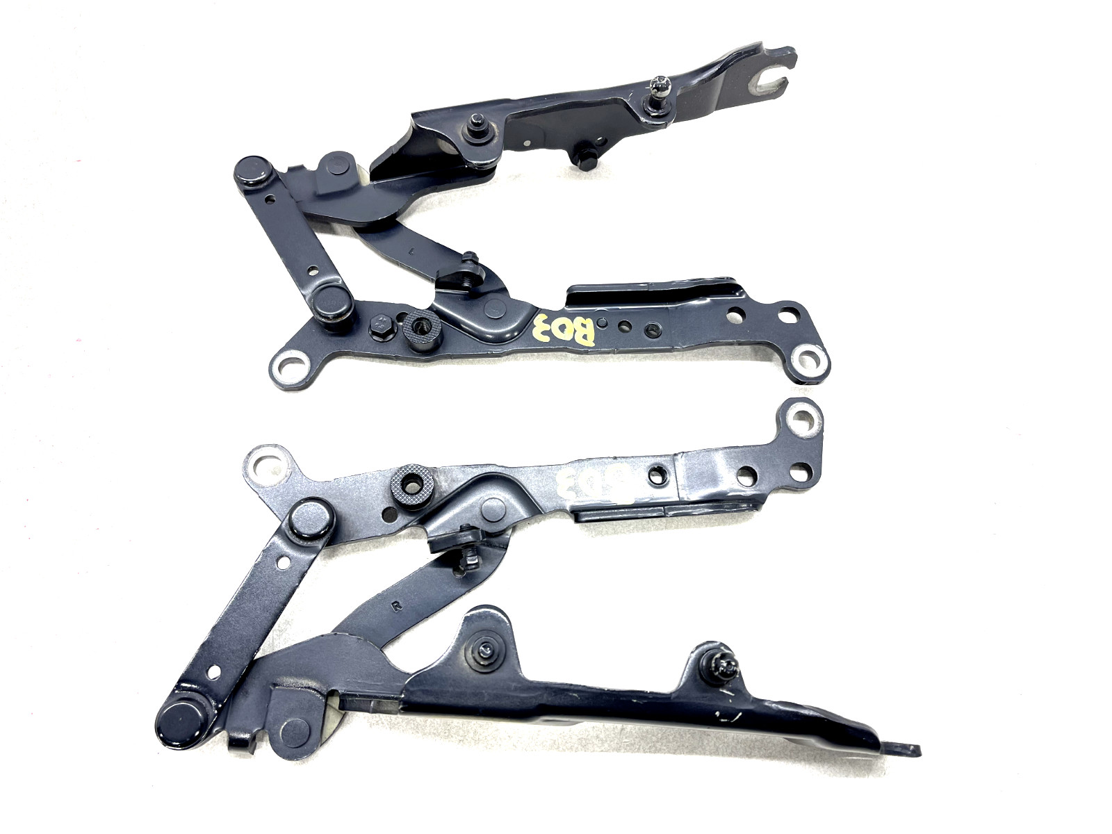 2010-2014 ROLLS ROYCE HOOD PANEL LEFT & RIGHT HINGE SUPPORT OEM SET OF 2
