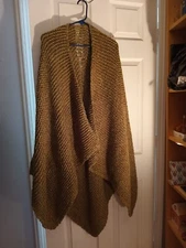 HAND MADE KNIT WINTER SHAW COVER X-LARGE  V SHAPE 100% COTTON FOR WOMAN HEAVY DU