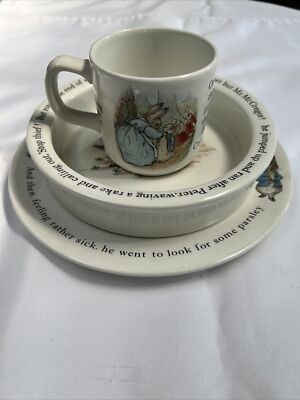 Vintage WEDGEWOOD PETER RABBIT Child's 3 Piece Dish Set 