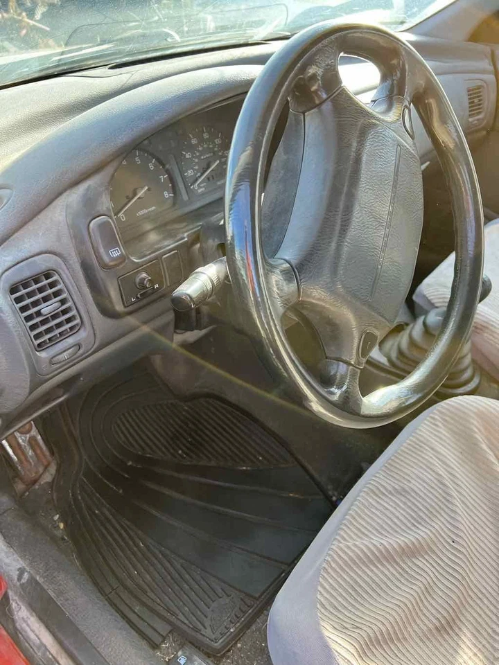 Alternador usado compatible con: Subaru Impreza 1993 grado A Foto 2 de 4