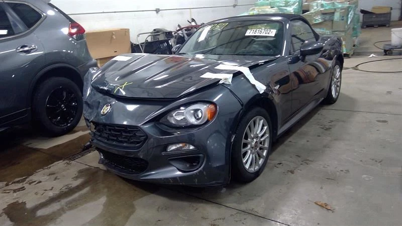 Passenger Right Rear Suspension Assembly Fits 17 Fiat 124 Spider 2647861 - Image 2 of 4