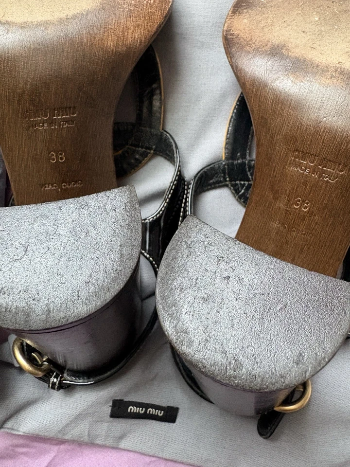 Tacones Miu Miu Foto 3 de 4