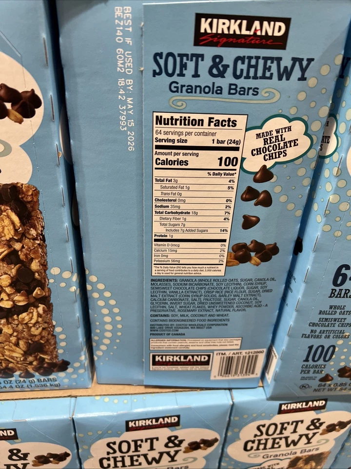 New Kirkland Soft & Chewy Granola Bars - 64 bars, Chocolate Chips, Health Snack - Image 2 of 3