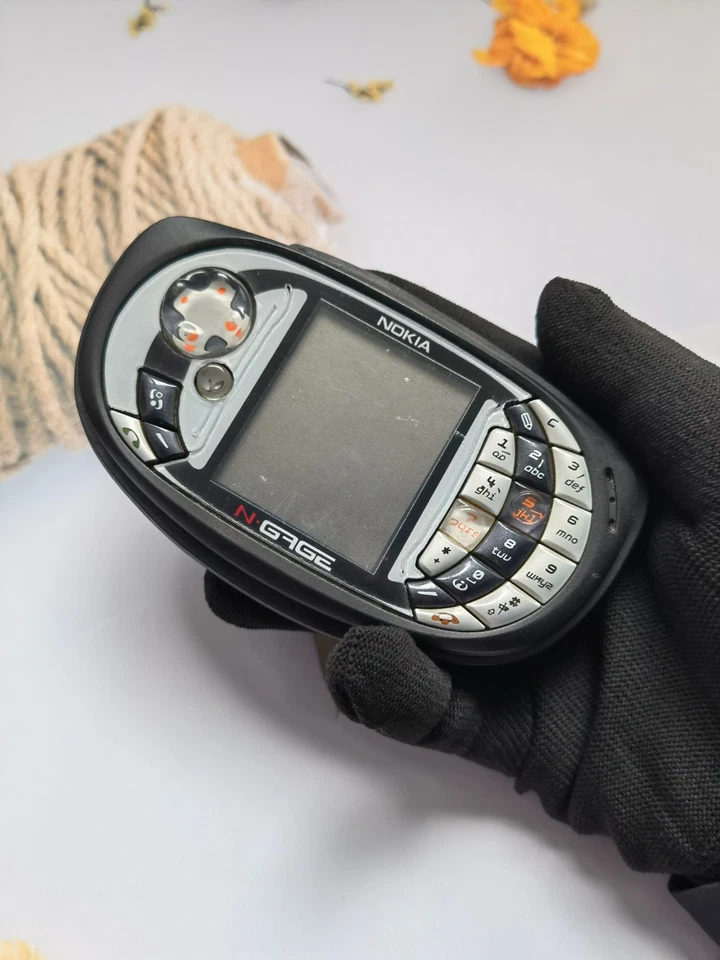 Muy raro Nokia N-gage QD Game teléfono GSM 900/1800 Bluetooth 2.1" color aleatorio Foto 4 de 4