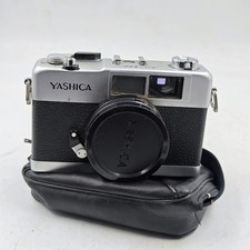 YASHICA 35-ME Vintage Camera - Untested, Signs of Use, With Case
