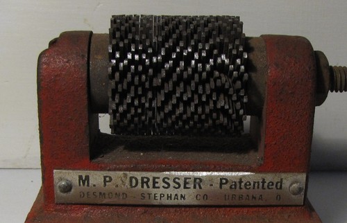 Vintage Desmond Stephan M. P. Mounted Point Dresser USA - Picture 2 of 7