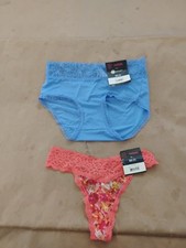 Lot of 2 Pairs of Women's Cute Panties NoBo Brand Size xs-1 NWOT.