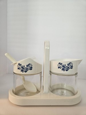 VTG Gemco Pfaltzgraff Yorktowne Sugar & Creamer Set w/ Orig Caddy & Spoon. 