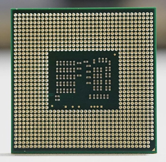 Intel Core i7 640M 2.8 GHz Dual-Core 4M Processor Socket G1 Mobile CPU ...