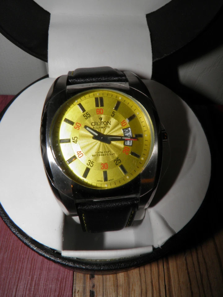 Vintage Croton 1878 Aquamatic Day Date YELLOW RED Dial Wrist Watch NEW OLD STOCK - Image 3 of 4