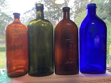 4 x ANTIQUE Glass Bottle w/  Warner’s Safe Kidney & Liver Treatment - Beautiful