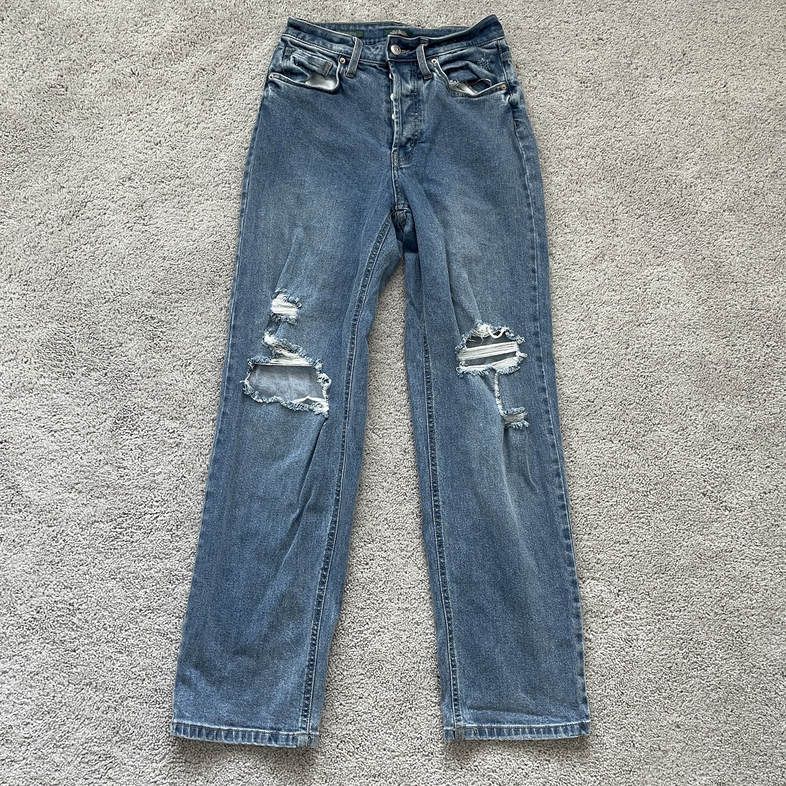 Wild Fable Super High Rise Straight Jeans Size 4 Medium Wash Blue Distressed