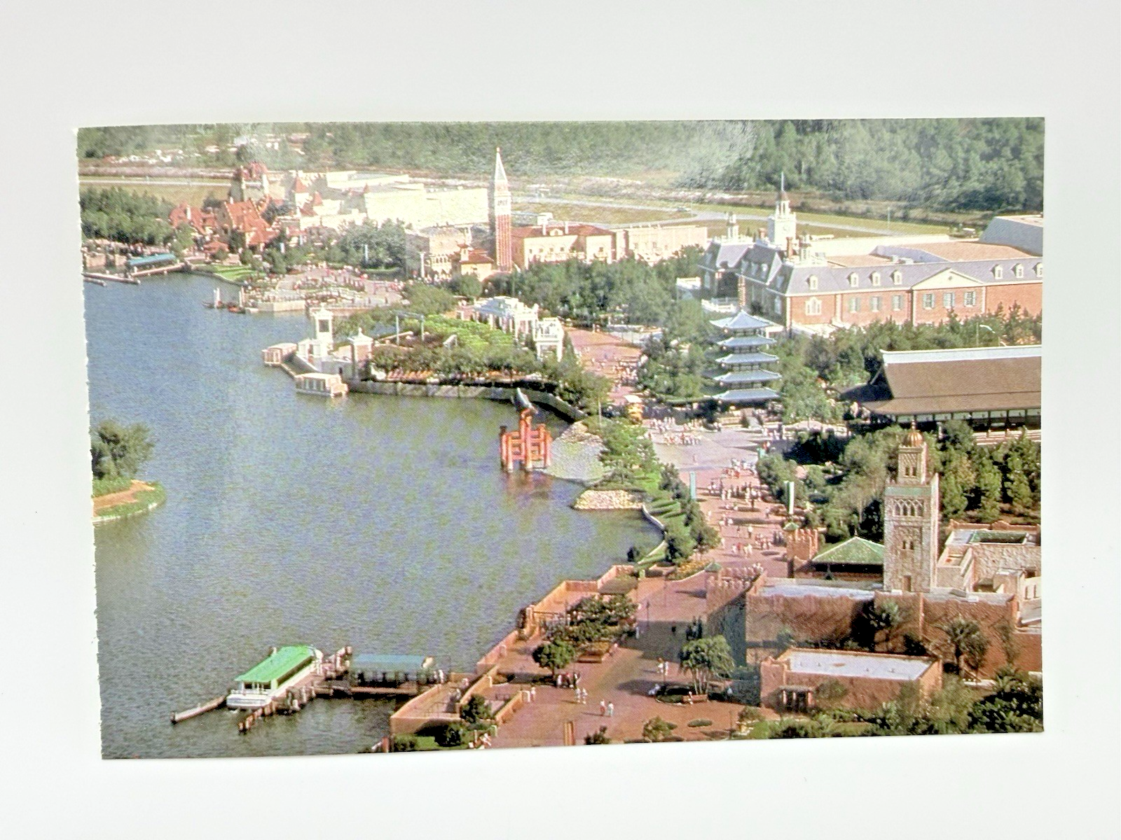 Foto 1 di 2