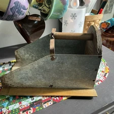 LARGE Estate Antique Grain/Feed Scoop Primitive Farmhouse Decor 12 X 7.5”