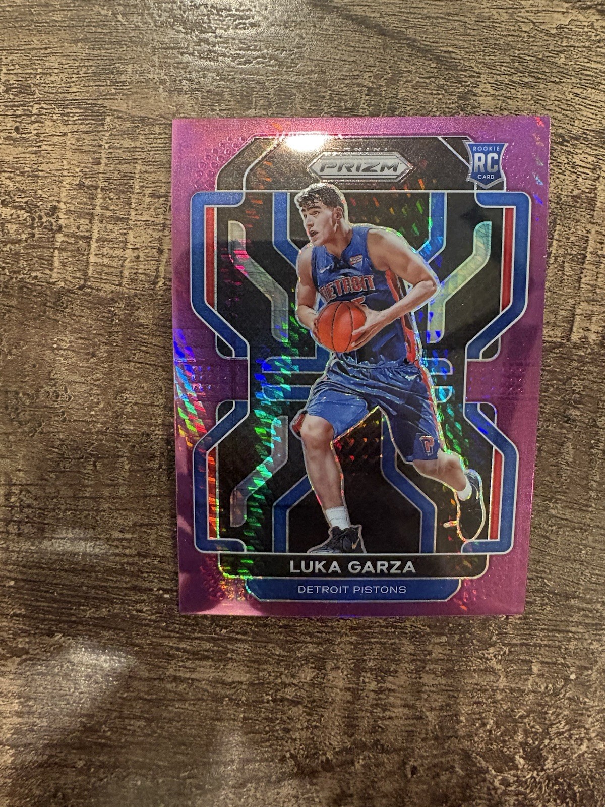 2021-22 Panini Prizm Purple Hyper Prizm Luka Garza #303 Rookie RC