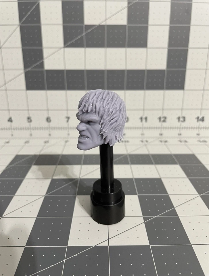 Impreso en 3D - PINTADO 1/12 Lou Ferrigno Hulk ENOJADO Cabeza Escultura Metytoyz Orco Escala Foto 2 de 4