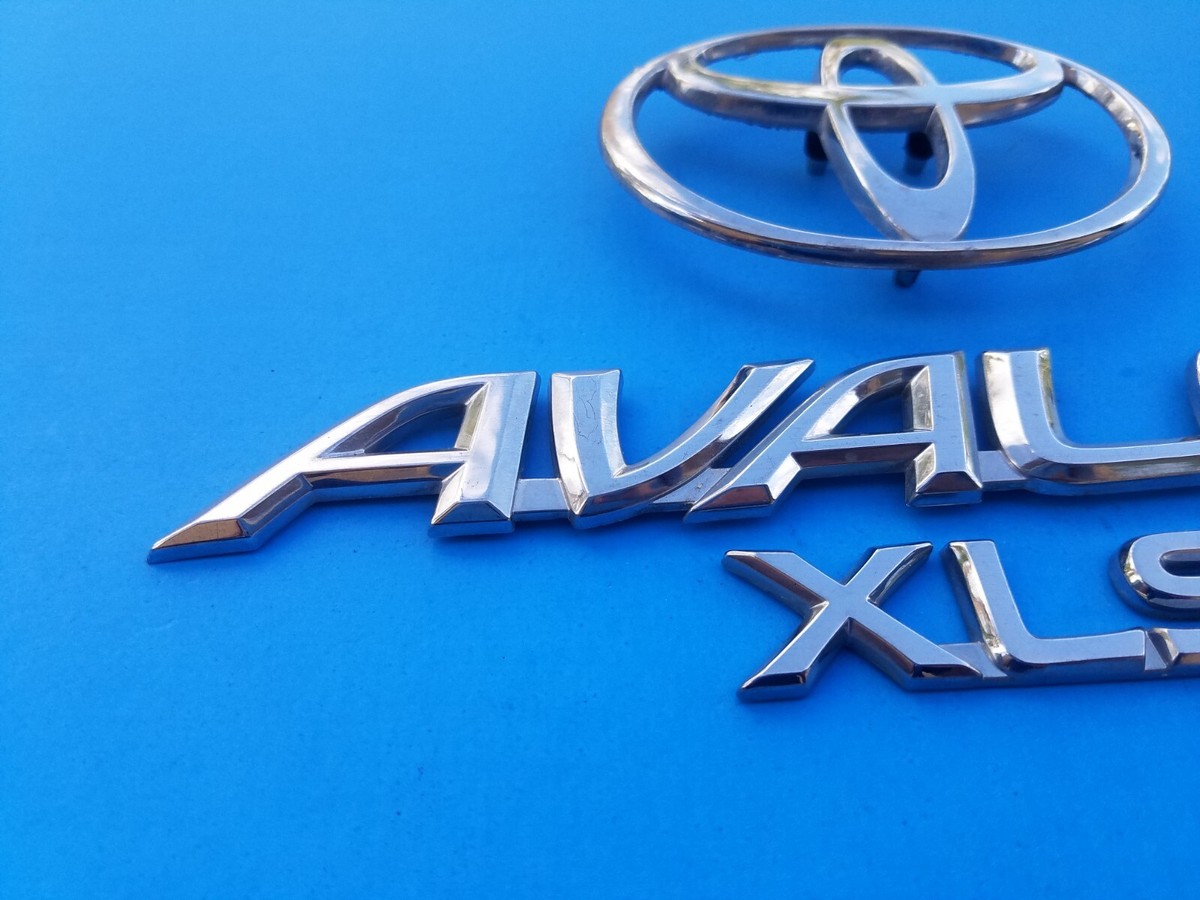 1998 1999 TOYOTA AVALON XLS REAR EMBLEM LOGO BADGE SYMBOL 98 99