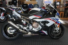 BMW S1000RR HP4 TechSpec Gripster Tank Grips + tank pro 2 2020 to current